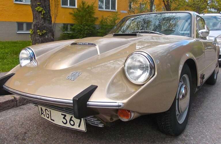 saab gammal bil - Kommer du ihåg